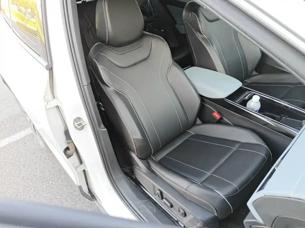 Volkswagen Volkswagen ID.4 X 2024 Pure Intelligent Edition — Фото автомобиля 18