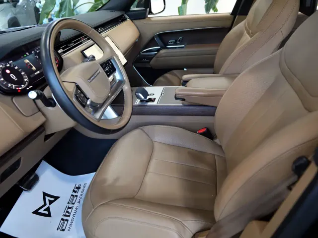 Land Rover Range Rover — Фото автомобиля 7