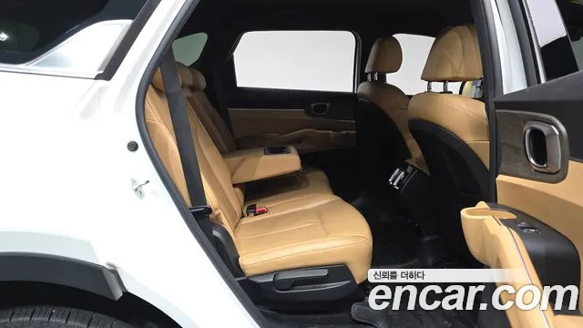 Kia Sorento Sorento 4-е поколение Дизель 2.2 2WD — Фото автомобиля 8