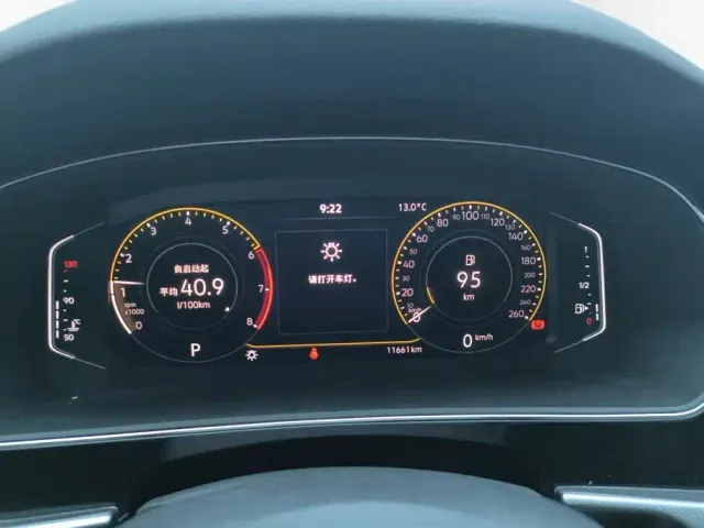 Volkswagen Passat — Фото автомобиля 14