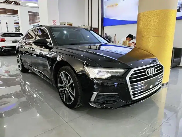 Audi A6L — Фото автомобиля 3