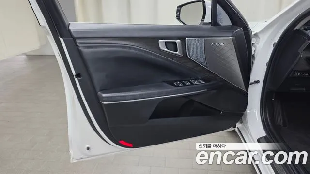 Kia K8 Hybrid — Фото автомобиля 13