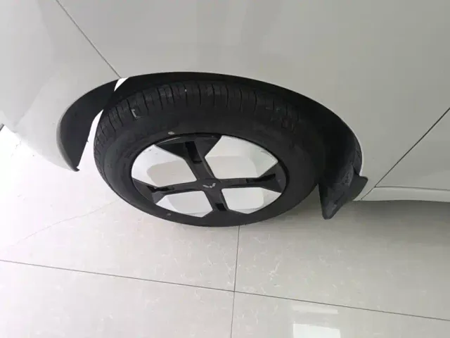 Wuling Motors Hongguang MINIEV 2024 3rd Generation 215km Youth Edition — Фото автомобиля 22