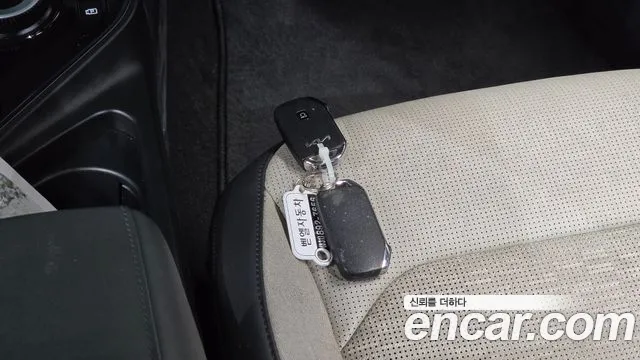 Kia Niro The All New — Фото автомобиля 22