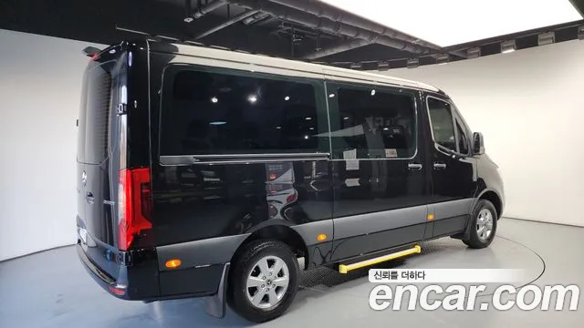 Mercedes-Benz Sprinter Sprinter 3.0 Дизель — Фото автомобиля 2