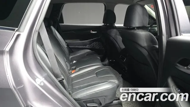 Hyundai Santafe Новый Santa Fe Дизель 2.2 4WD — Фото автомобиля 12