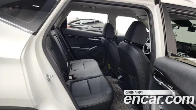 Kia Seltos Seltos Бензин 1.6 турбо 2WD — Фото автомобиля 11