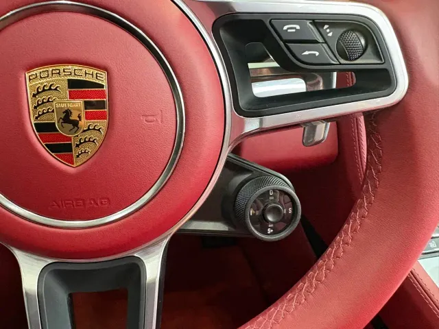 Porsche 718 — Фото автомобиля 21