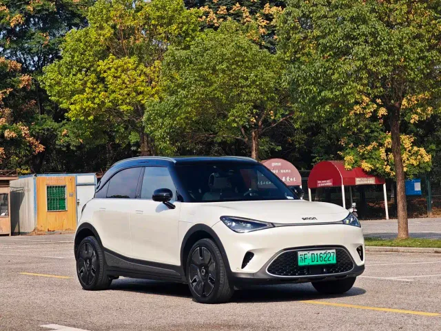 Smart #1 — Фото автомобиля 2