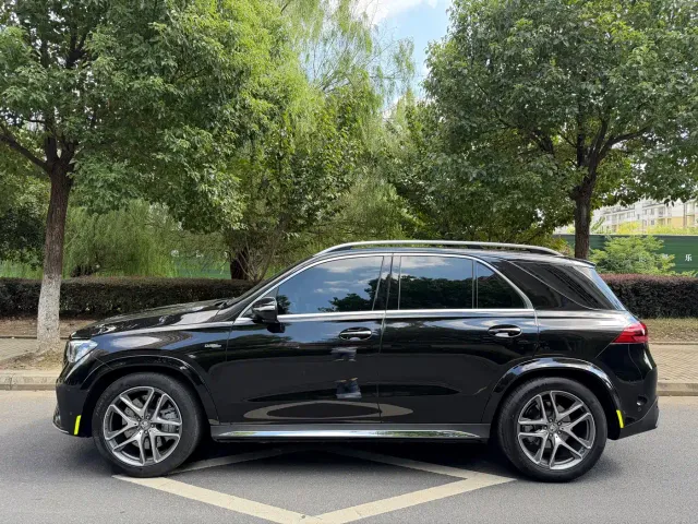 Mercedes-Benz GLE-Class AMG — Фото автомобиля 4