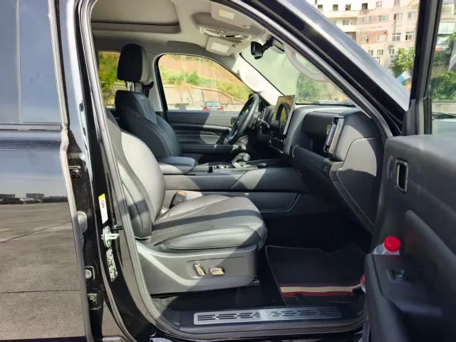 Haval H9 — Фото автомобиля 14