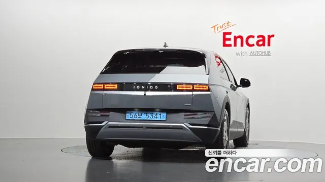 Hyundai Ioniq 5 — Фото автомобиля 4