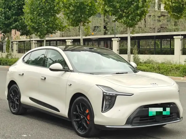 IM Motors IM LS6 2026 Extended Range 66 Max — Фото автомобиля 3