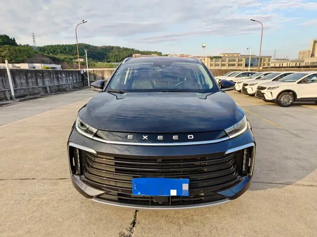 Exeed Exeed Lingyun 2023 400T 2WD Star Premium Edition — Фото автомобиля 2