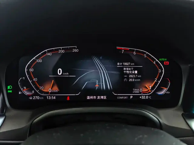 BMW 3 Series — Фото автомобиля 16