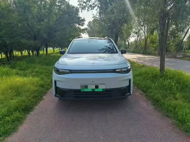 Leapmotor C16 — Фото автомобиля 2