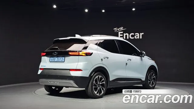 Chevrolet Bolt EUV — Фото автомобиля 2