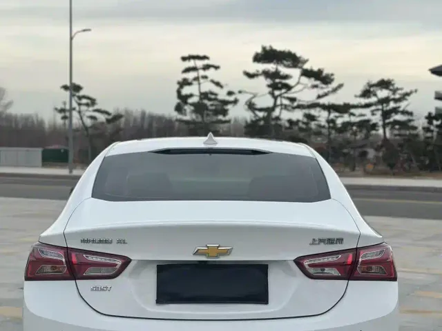 Chevrolet Malibu XL — Фото автомобиля 8