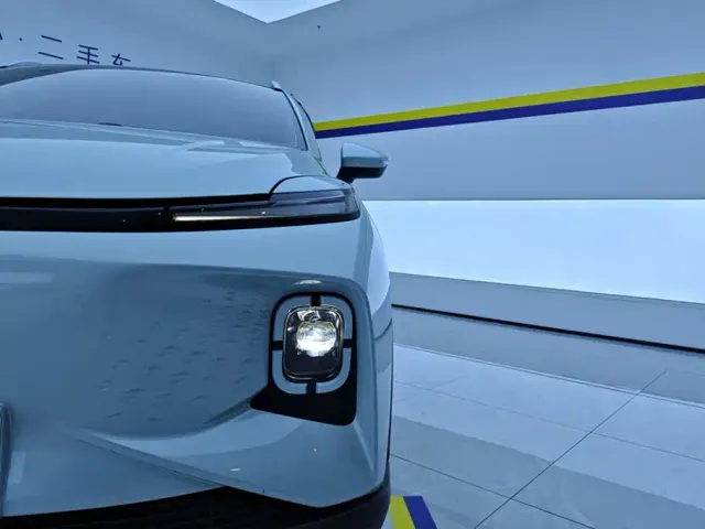 Geely Geometry E Firefly — Фото автомобиля 5