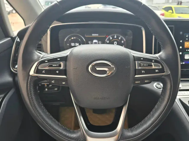 GAC Trumpchi M8 — Фото автомобиля 18