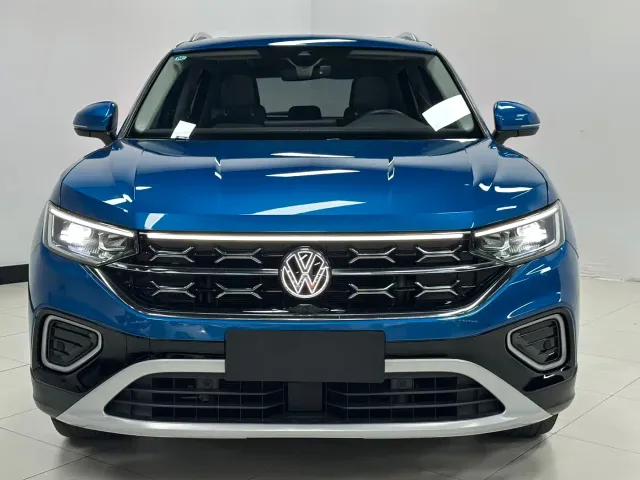 Фотография автомобиля — Volkswagen Tayron