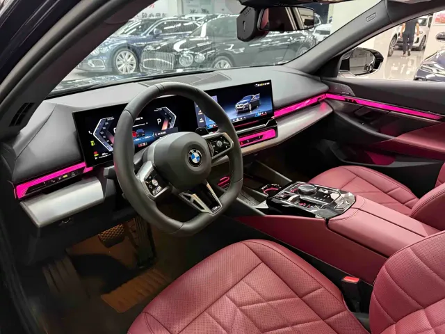 BMW 5 Series — Фото автомобиля 13