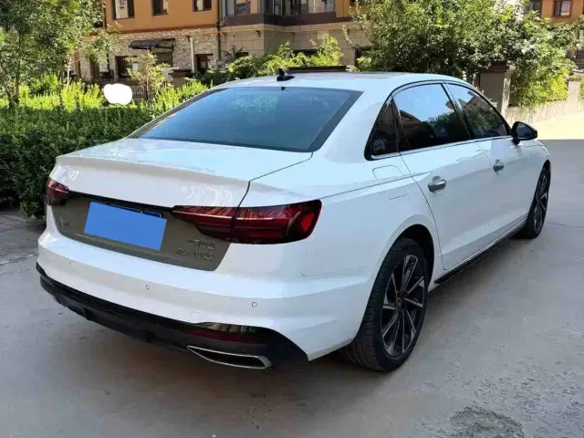 Audi A4L — Фото автомобиля 15