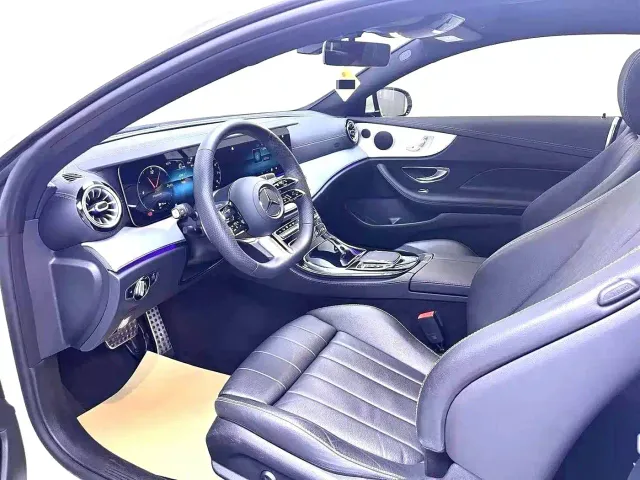 Mercedes-Benz E-Class — Фото автомобиля 4