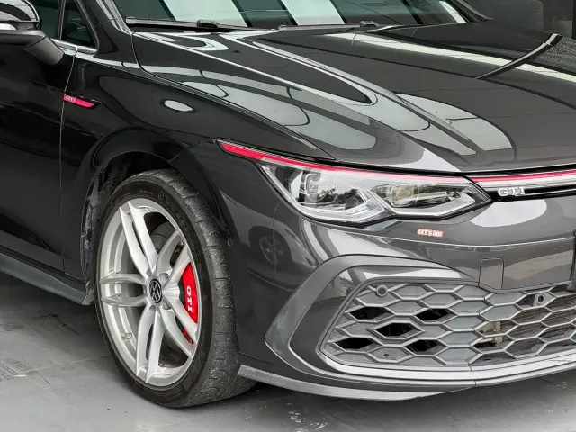 Volkswagen Golf GTI — Фото автомобиля 4