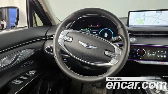 Genesis GV70 2.5T Бензин 2WD — Фото автомобиля 13