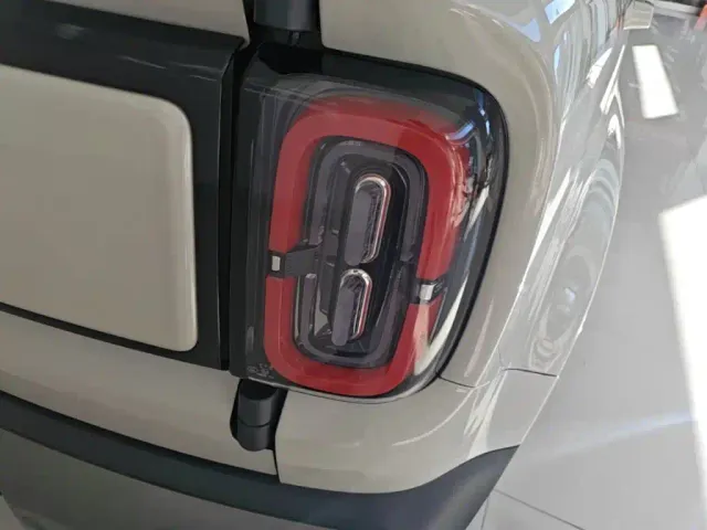 Baojun Yep Plus — Фото автомобиля 7