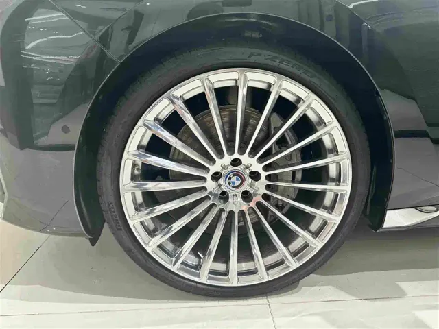 BMW 7 Series — Фото автомобиля 4