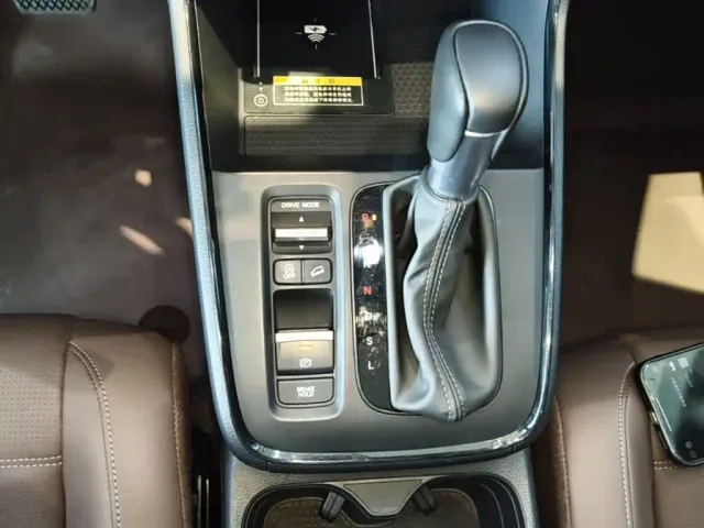 Honda CR-V — Фото автомобиля 13
