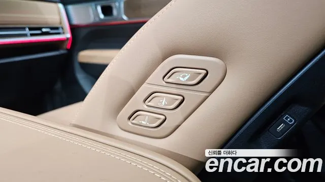 Hyundai Santa Fe MX5 — Фото автомобиля 22