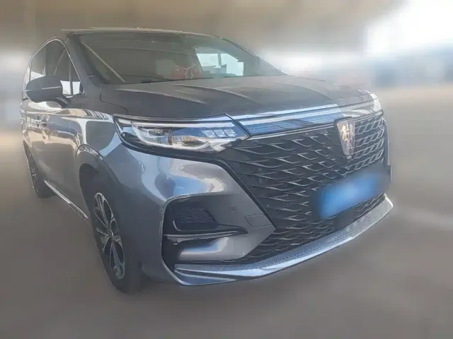 Roewe iMAX8 — Фото автомобиля 23