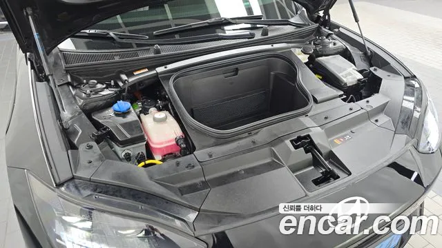 Hyundai Ioniq 6 — Фото автомобиля 6