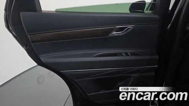 Genesis GV80 — Фото автомобиля 14