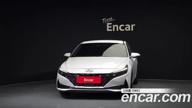 Hyundai AVANTE Modern — Фото автомобиля 3