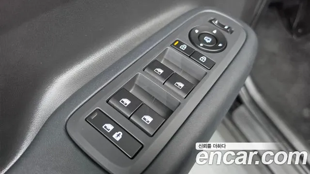 Hyundai Santa Fe — Фото автомобиля 28