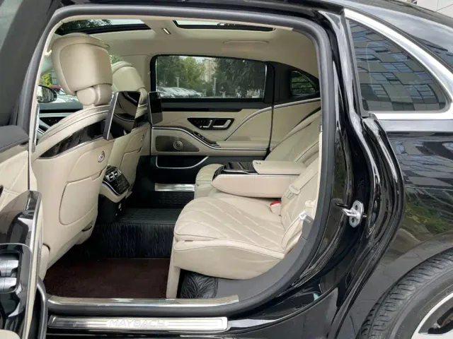 Mercedes-Benz Maybach S-Class — Фото автомобиля 12