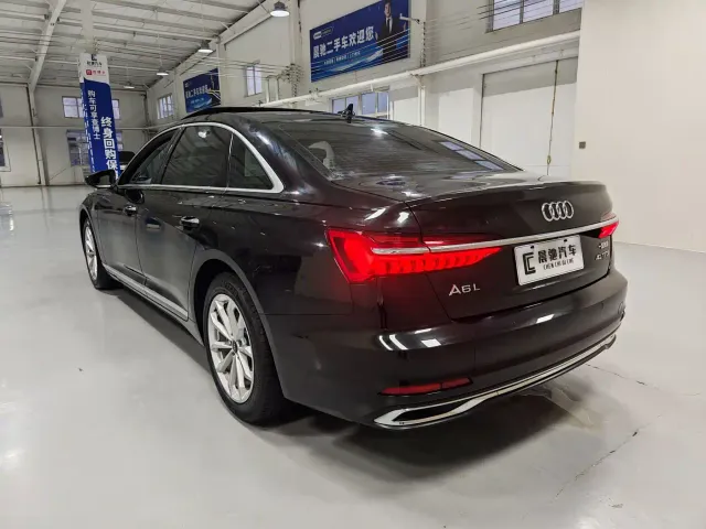 Audi A6L — Фото автомобиля 6
