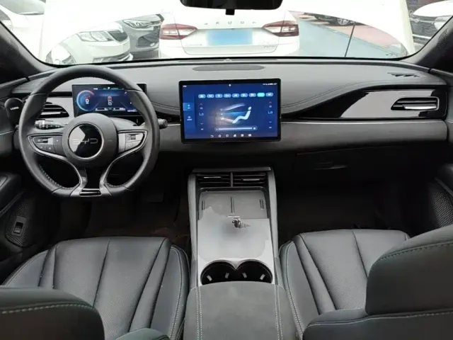 BYD Seal 06 — Фото автомобиля 9
