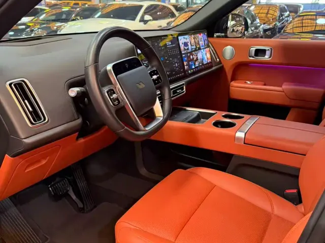 Li Auto L9 — Фото автомобиля 4