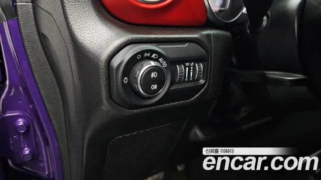 Jeep Wrangler Wrangler (JL) 2.0 Rubicon 4 двери Limited Edition Rain — Фото автомобиля 19