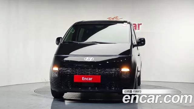 Hyundai Staria — Фото автомобиля 3