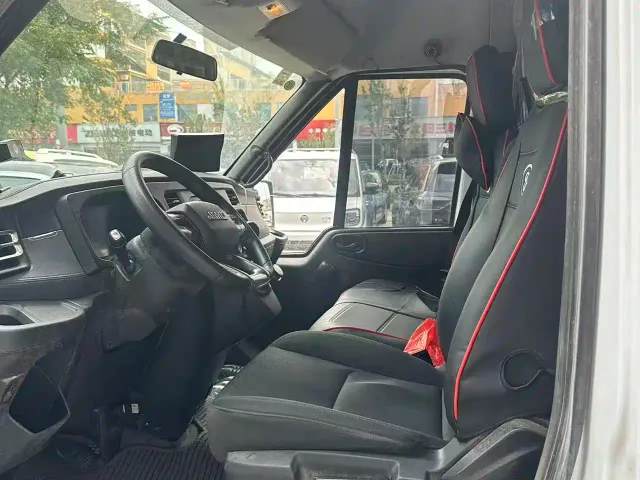 JMC Fushun — Фото автомобиля 4