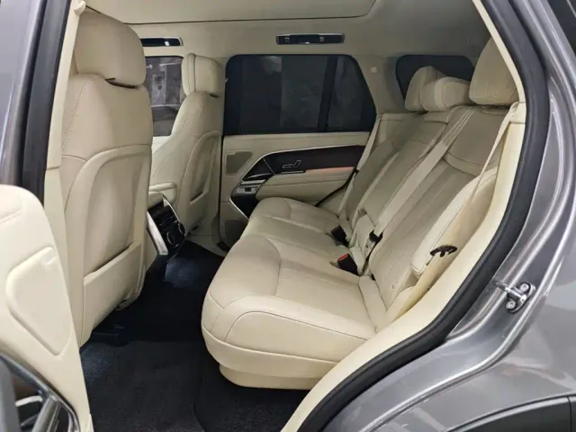 Land Rover Range Rover — Фото автомобиля 9