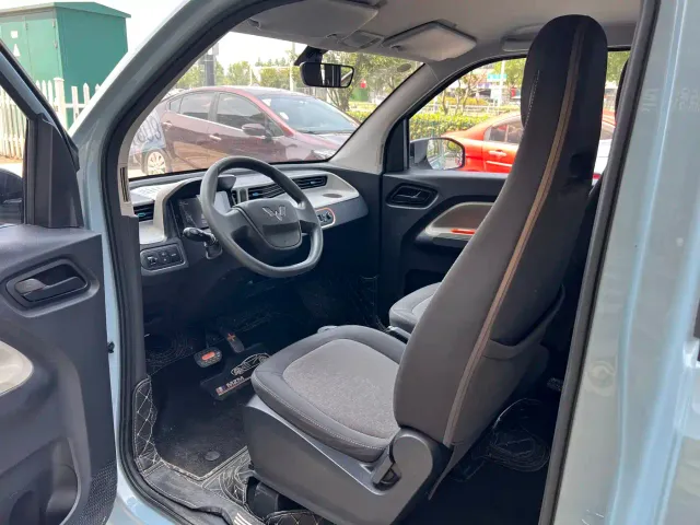 Wuling Hongguang Mini EV — Фото автомобиля 7