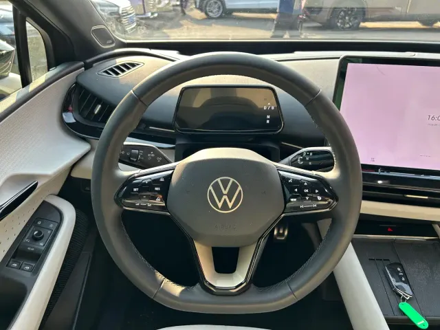 Volkswagen ID. Unyx 06 — Фото автомобиля 11