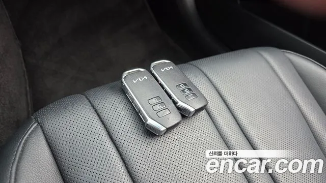 Kia K8 K8 Hybrid — Фото автомобиля 18